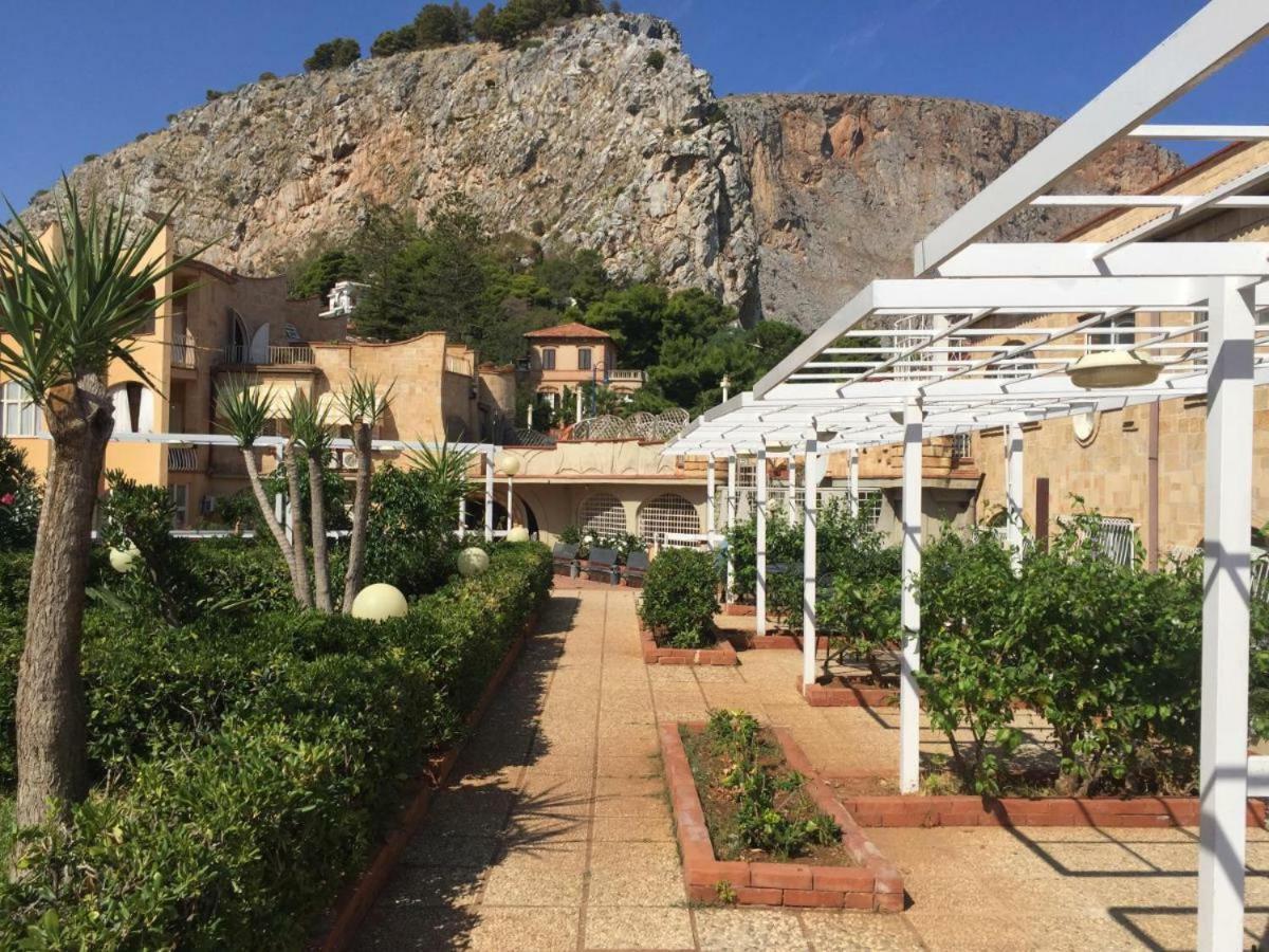Ashur 163 - Mondello ปาแลร์โม ภายนอก รูปภาพ